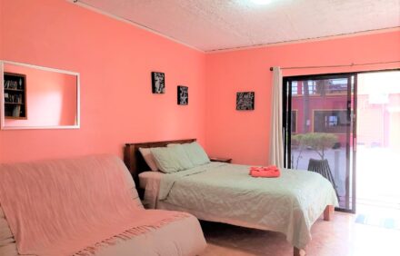 Popeyes Beach Condos – Unit 2 | Cozy Beachfront Studio