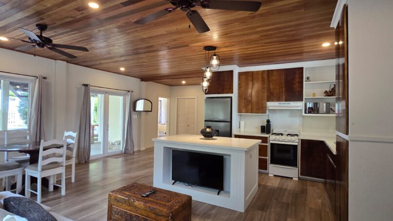 casa amalia living space